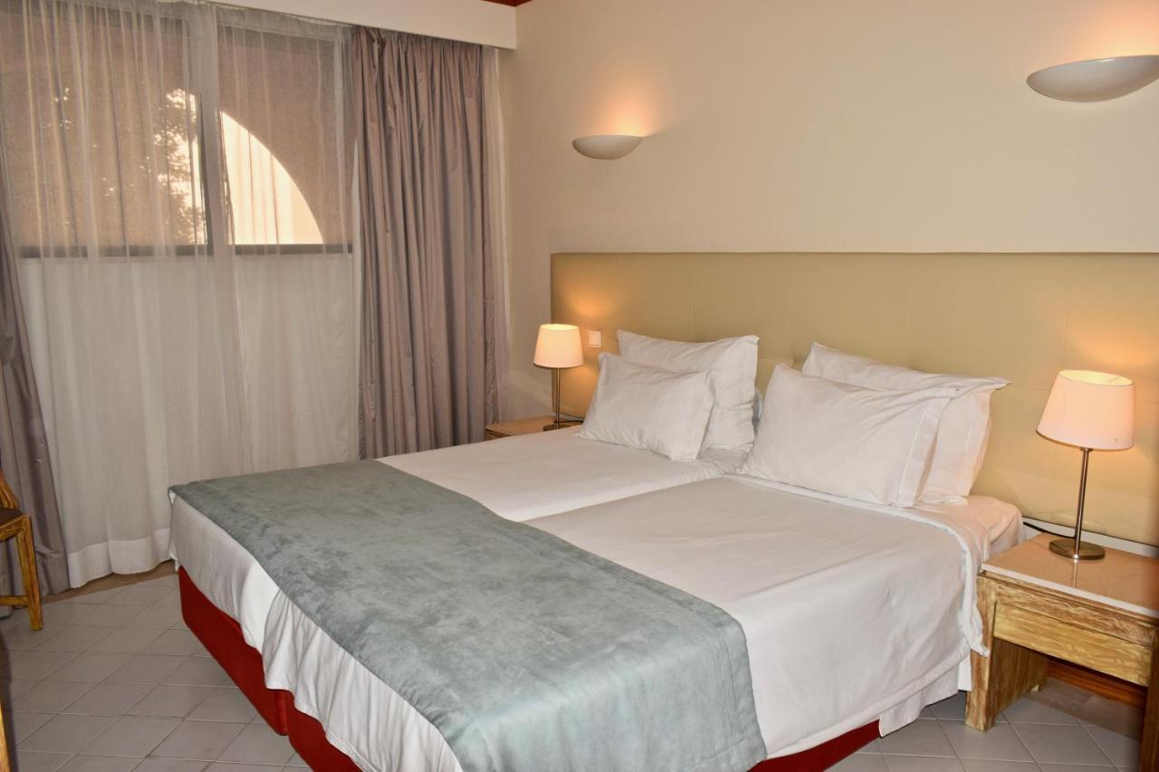 אלבופיירה Clube Oceano Apartments מראה חיצוני תמונה